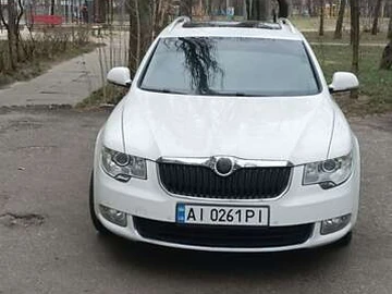 Авто Skoda Superb 2012 № 8119507