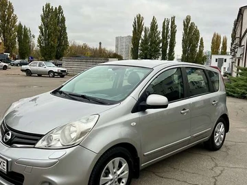 Авто Nissan Note 2010 № 8119515