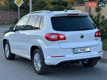 Авто Volkswagen Tiguan 2010 № 8119686