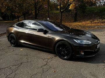 Авто Tesla Model S 2013 № 8119687