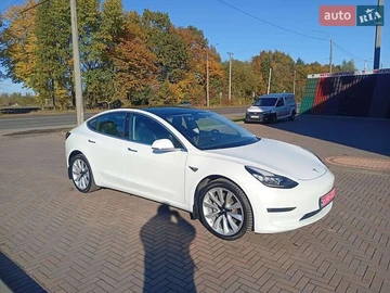 Авто Tesla Model 3 2020 № 8119803