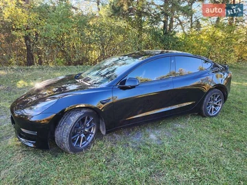 Авто Tesla Model 3 2021 № 8119928
