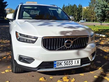Авто Volvo Xc40 2018 № 8119936