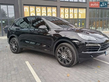 Авто Porsche Cayenne 2013 № 8119940