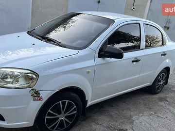 Авто Chevrolet Aveo 2007 № 8120099
