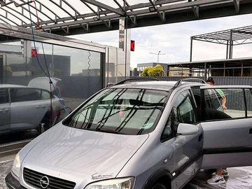 Авто Opel Zafira 2000 № 8120100