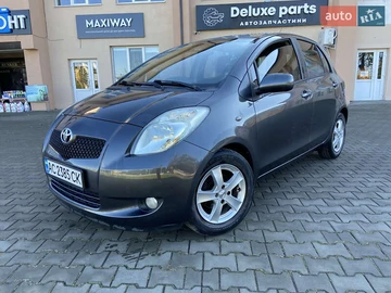 Авто Toyota Yaris 2008 № 8120303