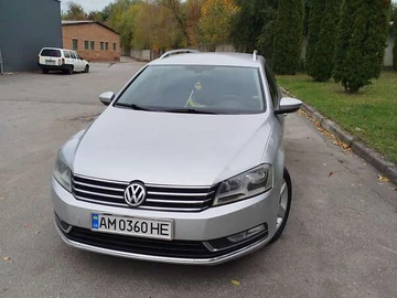 Авто Volkswagen Passat 2012 № 8120360