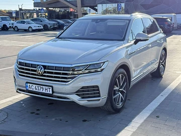 Авто Volkswagen Touareg 2022 № 8120524