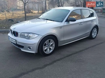Авто BMW 1 Series 2006 № 8120613