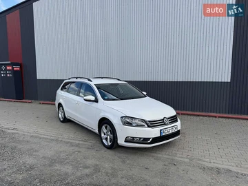 Авто Volkswagen Passat 2011 № 8120697