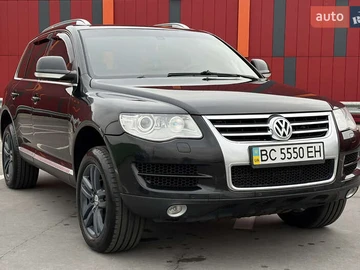 Авто Volkswagen Touareg 2007 № 8121170
