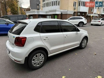 Авто Volkswagen Polo 2016 № 8121180