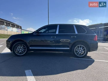 Авто Porsche Cayenne 2004 № 8121464