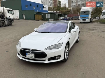 Авто Tesla Model S 2012 № 8121489