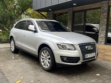 Авто Audi Q5 2010 № 8121495