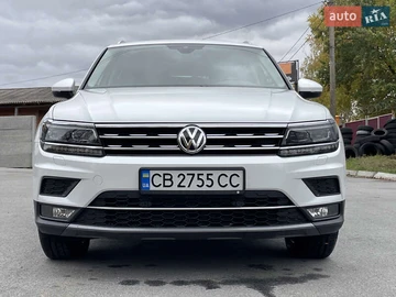 Авто Volkswagen Tiguan 2019 № 8121555