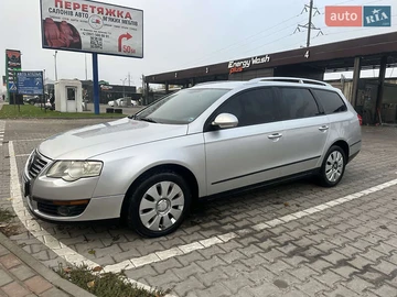 Авто Volkswagen Passat 2005 № 8121697