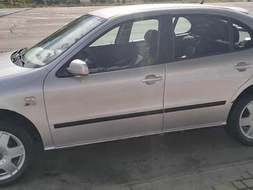 Авто SEAT Leon 2003 № 8122114