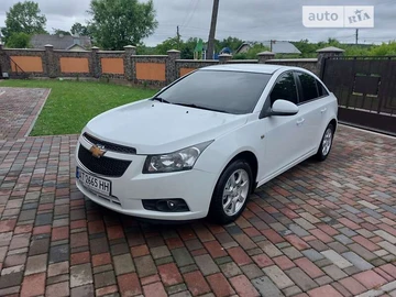 Авто Chevrolet Cruze 2010 № 8122170