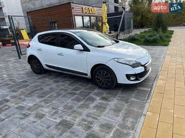 Авто Renault Megane 2013 № 8122190