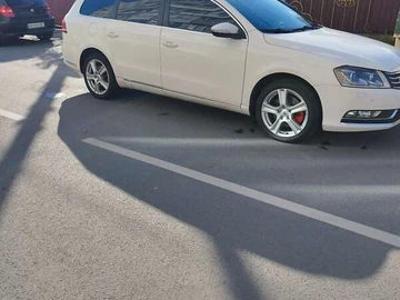 Авто Volkswagen Passat 2011 № 8122230