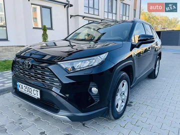 Авто Toyota Rav4 2021 № 8122524