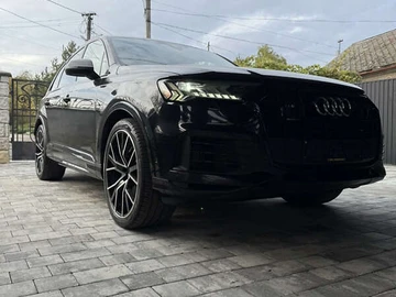 Авто Audi Q7 2020 № 8122542