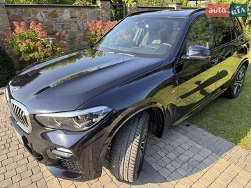 Авто BMW X5 2018 № 8122632