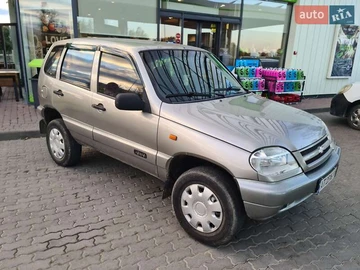 Авто Chevrolet Niva 2007 № 8122739