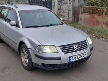 Авто Volkswagen Passat 2002 № 8122753