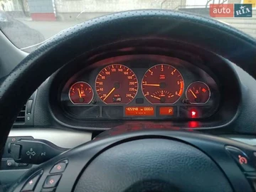 Авто BMW 3 Series 2004 № 8122776