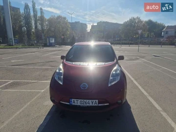Авто Nissan Leaf 2013 № 8122800