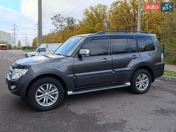 Авто Mitsubishi Pajero Wagon 2013 № 8123032