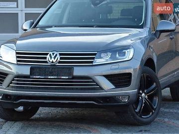 Авто Volkswagen Touareg 2017 № 8123061