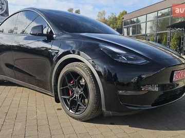 Авто Tesla Model Y 2022 № 8123069