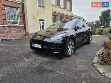 Авто Tesla Model Y 2022 № 8123074
