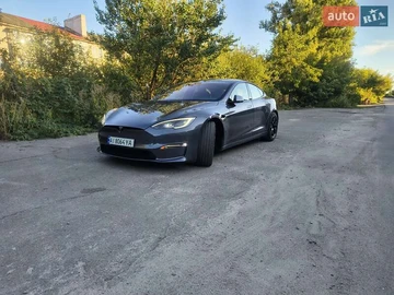 Авто Tesla Model S 2021 № 8123079