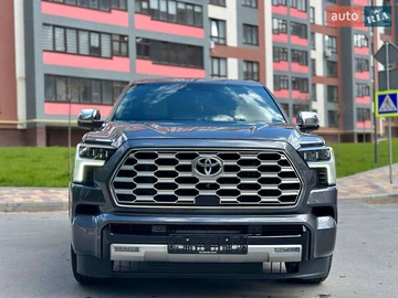 Авто Toyota Sequoia 2023 № 8123322