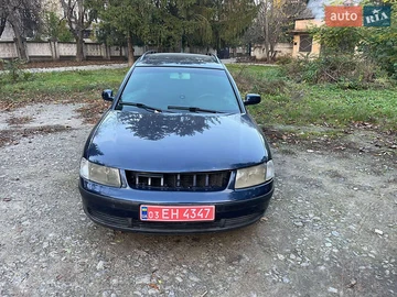 Авто Volkswagen Passat 1999 № 8123408