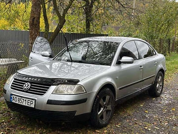 Авто Volkswagen Passat 2001 № 8123424