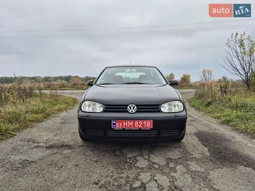 Авто Volkswagen Golf 2002 № 8123430