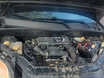 Авто Ford Fusion 2003 № 8123457