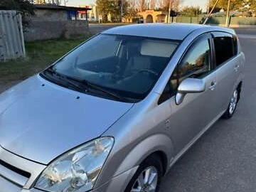 Авто Toyota Corolla Verso 2005 № 8123466