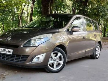Авто Renault Grand Scenic 2011 № 8123515