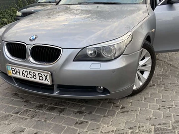Авто BMW 5 Series 2004 № 8123517