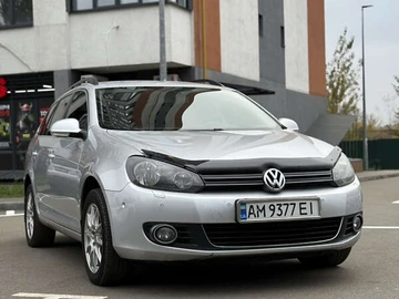 Авто Volkswagen Golf 2010 № 8123533