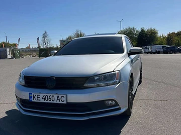 Авто Volkswagen Jetta 2015 № 8123736