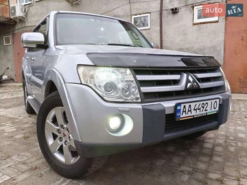 Авто Mitsubishi Pajero Wagon 2008 № 8123753