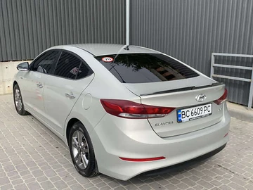 Авто Hyundai Elantra 2018 № 8123766